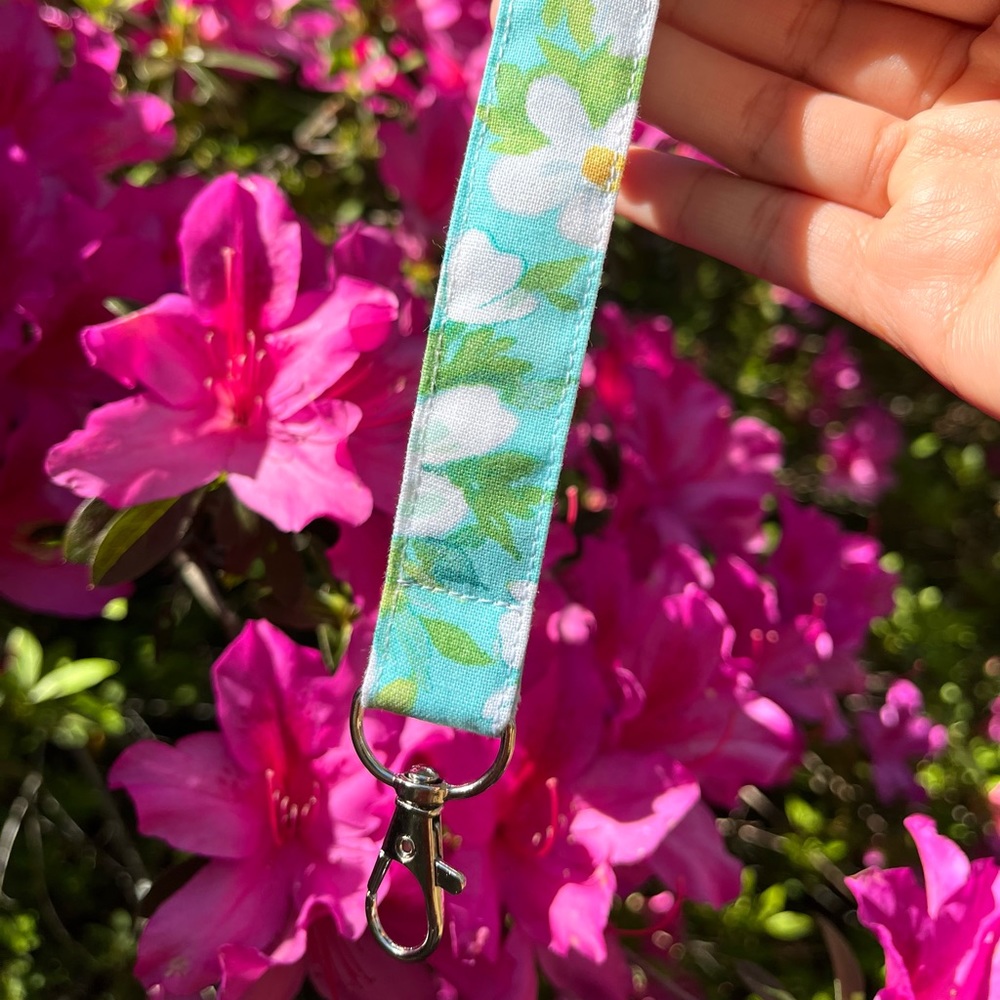 Fabric Wristlet Keyrings – Floral / Light Green